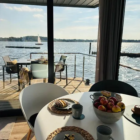 Hausboot Fjord Schleiliebe Mit Biosauna Und Dachterrasse In *