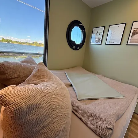 Hausboot Fjord Schleiliebe Mit Biosauna Und Dachterrasse In Úszó hotel *